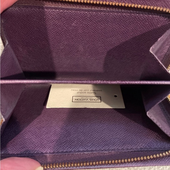 LOUIS VUITTON Epi Wallet Yellow Compact - Picture 9 of 12